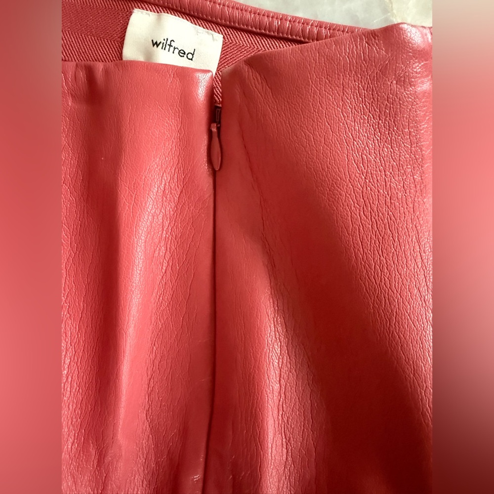 Aritzia Wilfred Cinder Red Mini Skirt - NWT! - Picture 7 of 7